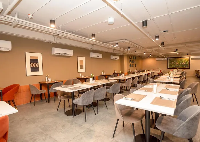 Western Chatuchak Hotel 4*