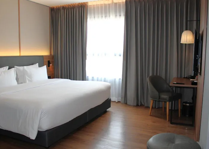Western Chatuchak Hotel 4*